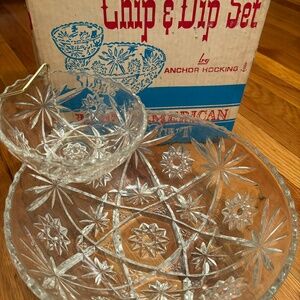 Like New Anchor Hocking 3 Piece Chip & Dip Set